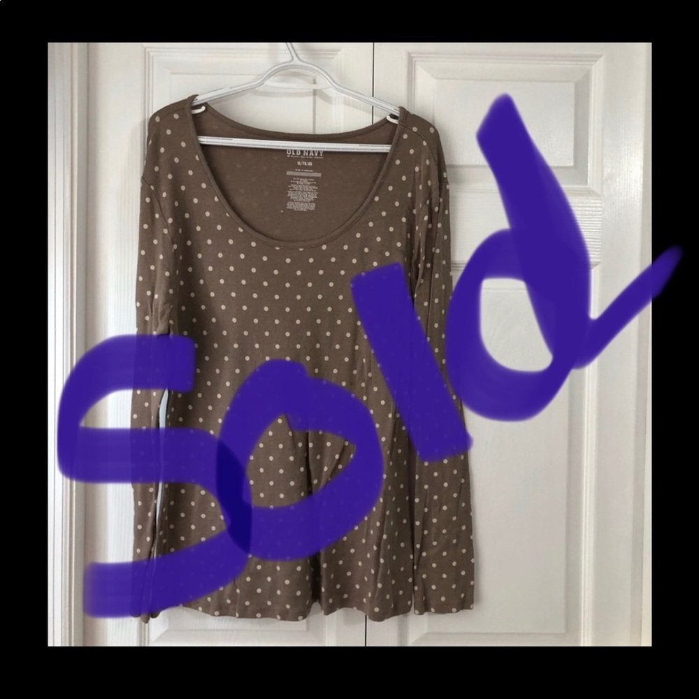Brown polka dot top